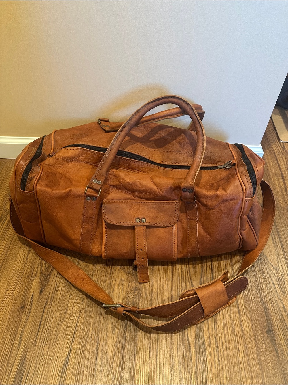 Komals Passion Tan Leather 21" Duffle Tote  Travel Bag
